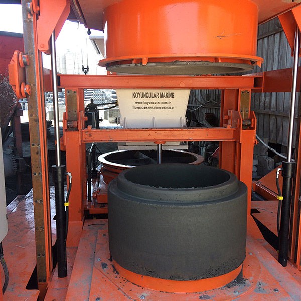 Фото 2. Оборудование для производства бетонных колец Ø800 мм – Ø1200 мм