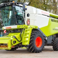 Комбайн Claas LEXION 670 - 2019 - 4X4 - 717/1255 h - 3D + VARIO 770 - LASER PILOT